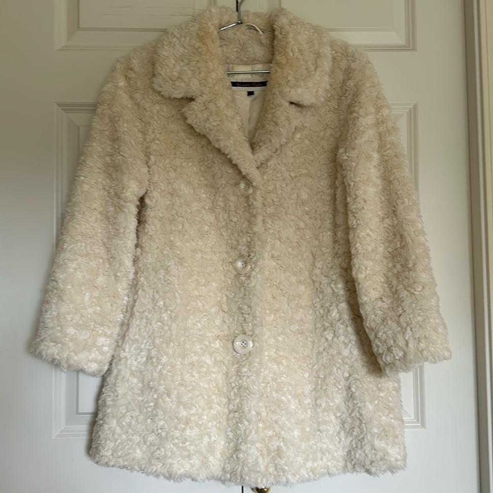 Kristen Blake coat size small cream color swing style teddy pea coat EC